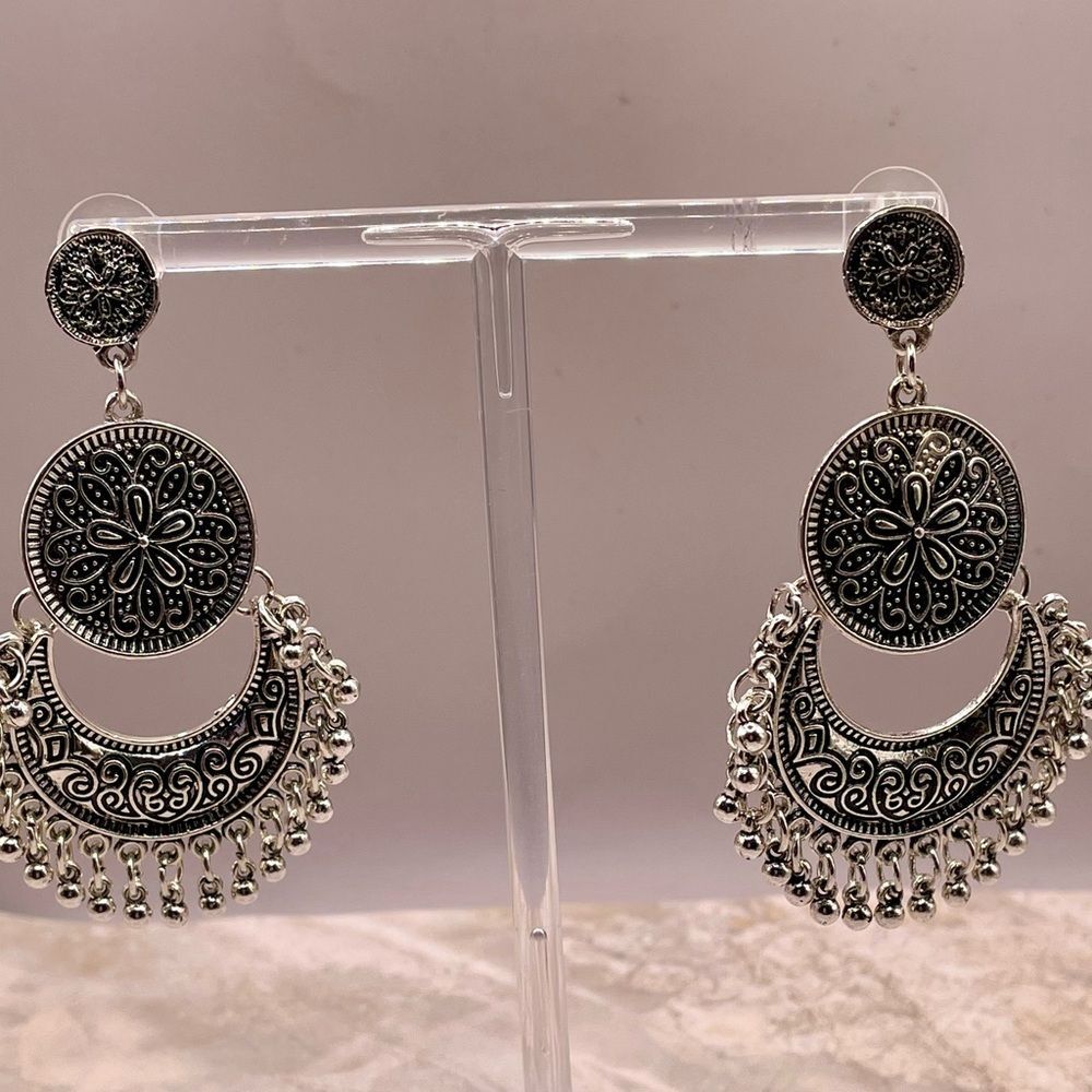Bead Tassel Flower Charm Drop Dangle Silver Tone Earrings. Chandelier. Ethnic